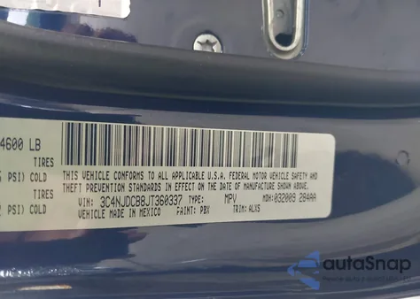 2018 Jeep Compass Limited 4X4 из США, поврежденный, VIN 3C4NJDCB8JT360337